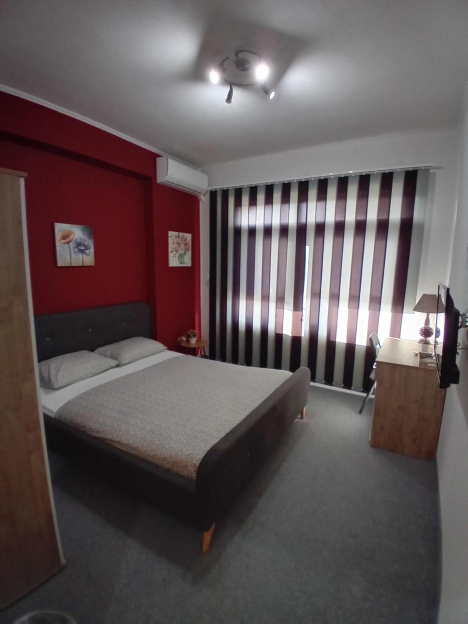 Hotel Pansion San Bihać Exteriér fotografie