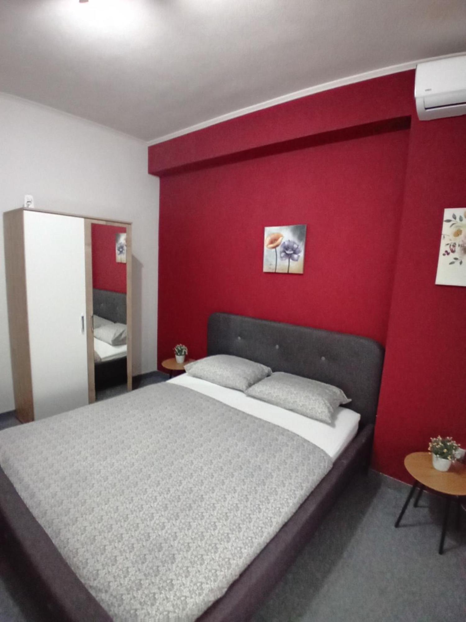 Hotel Pansion San Bihać Exteriér fotografie